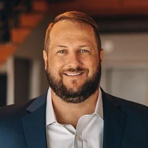 Chris Dreyer headshot