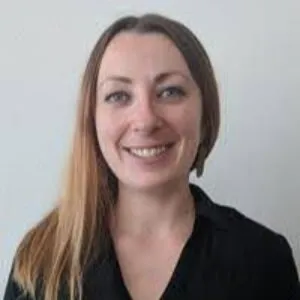 Mary Hebert headshot